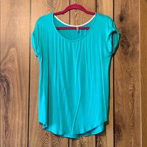 Teal short sleeve top